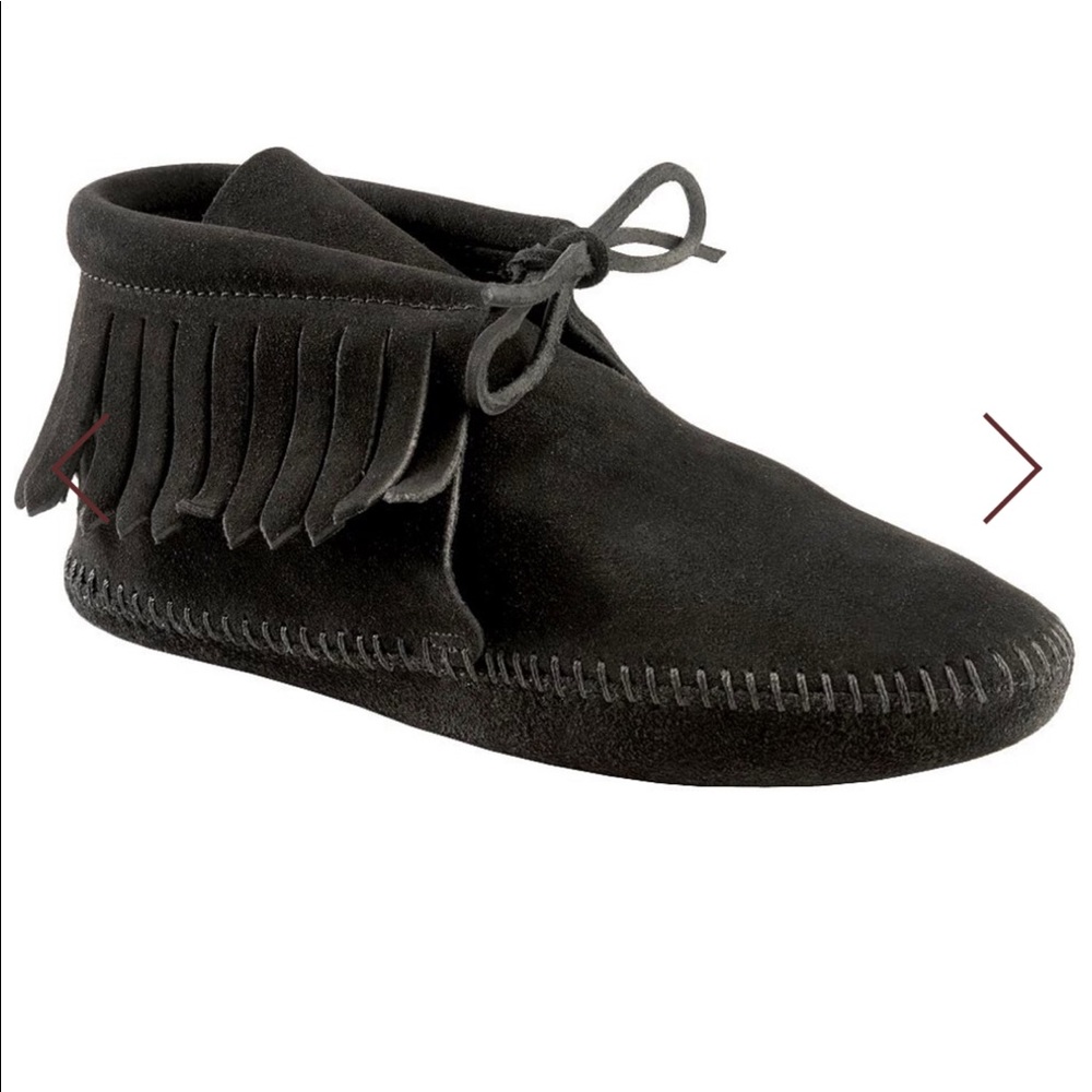 COPY - Minnetonka Fringe Soft Sole Moccasin